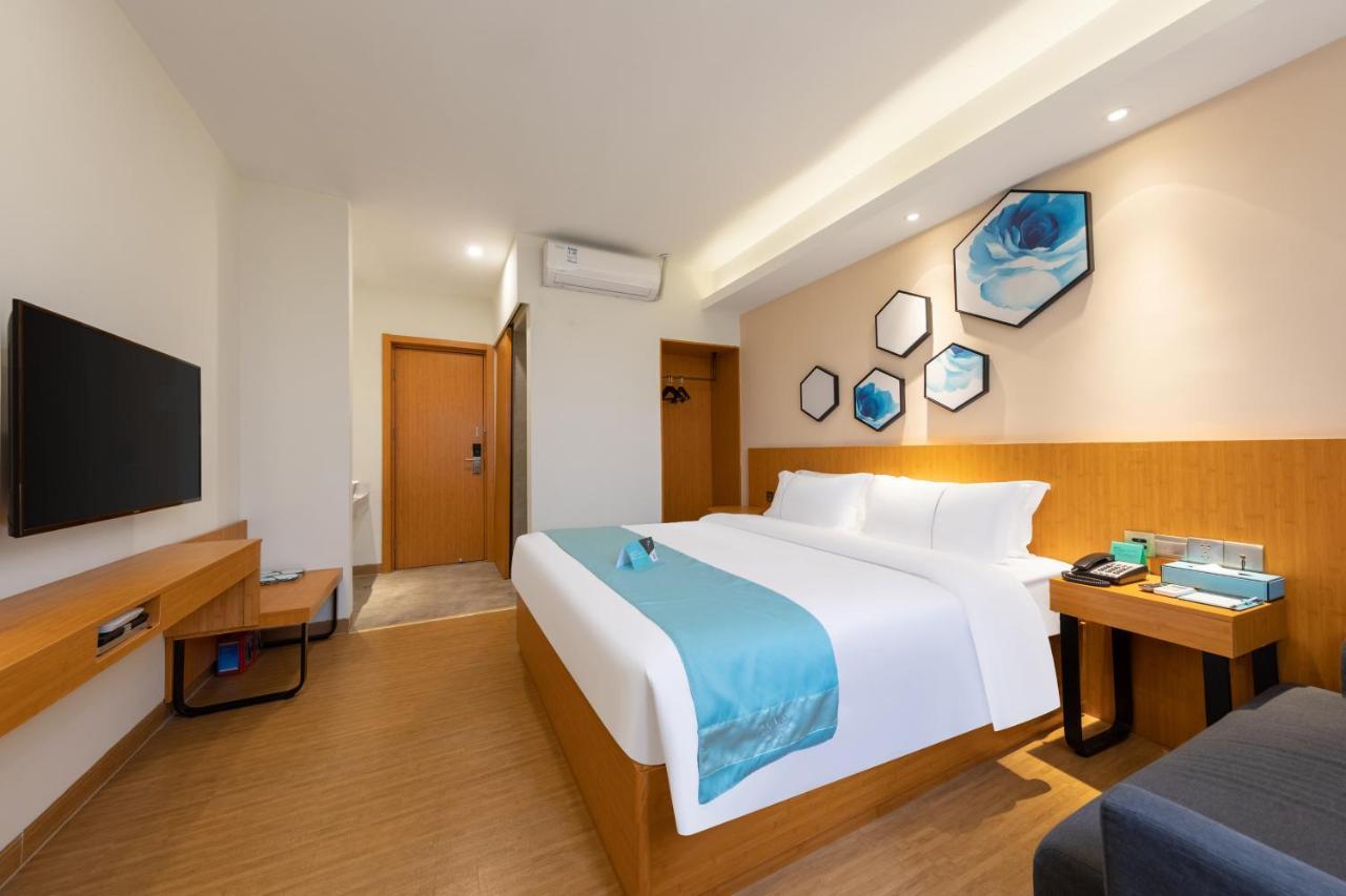 Xana Lite Hotel - Guangzhou Fangcun Huadiwan Metro Station Екстериор снимка