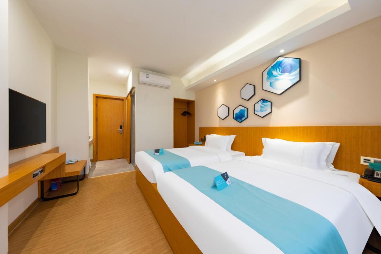 Xana Lite Hotel - Guangzhou Fangcun Huadiwan Metro Station Екстериор снимка